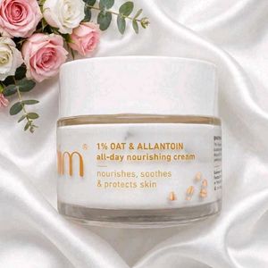 Nourishing Cream for All-Day Hydration