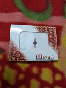 pack of 5 designer bindi with hair clip