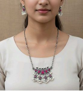 Necklace & Earring Set