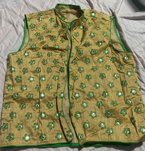 Embroidered Sleeveless Jacket