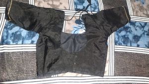 Elegant Black Saree with Gold Motifs