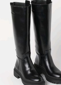 H&amp;M Black Knee Boots