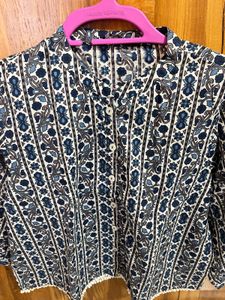 Chic Blue Floral Print Blouse