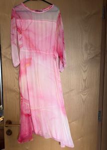 Beautiful Pink Tie-Dye Dress