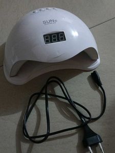 SUN 5 UVLED Nail Lamp Dryer and all nai