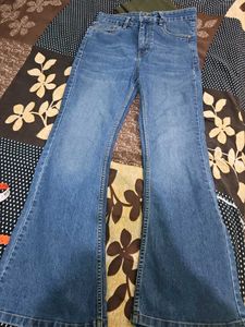 Blue bootcut denim jeans