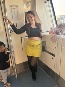 Chic Yellow Textured Mini Skirt