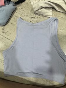 H&amp;M Classique Cropped Tank Top