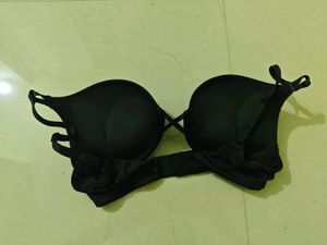 Push up-Classic Black Padded Bra