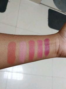 Combo of 4 Crayon lipstick and braclet set