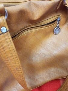 ...Masturd Color Hand Bag Or Side Ba