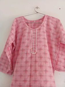 pink plaid kurta set .