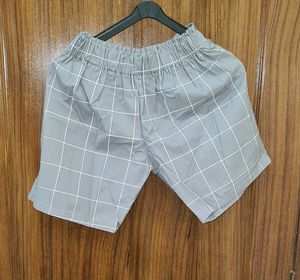 Stylish Grey Checkered Shorts
