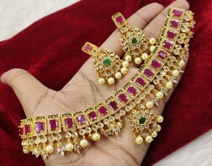 Necklace set only full pink available