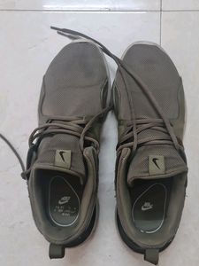NIKE RUNNING FLEX SHOES