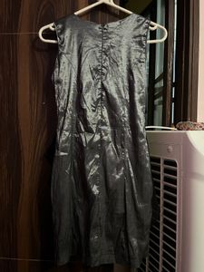 Elegant Black Embellished Party Dress
