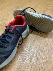 Boys Casual Shoes Size EU 33.5
