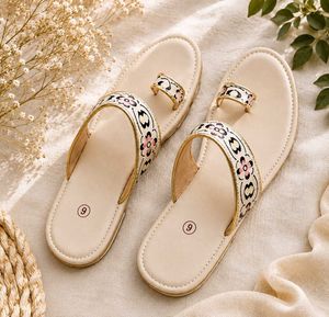 Floral Printed Toe Ring Flats