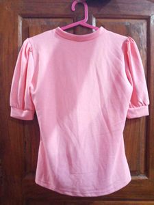 🌸 Elegant pink puff sleeve top ✨