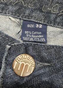 Denim Capri by brand Madame ✨️ 💙 🙌