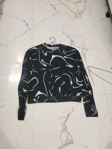 Black & White Swirl Print Long Sleeve Top