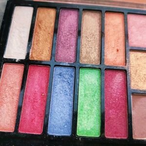 Eyeshadow pallet
