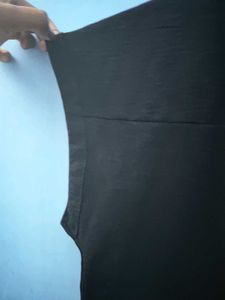 Black Short Sleeve Button-Up Shirt