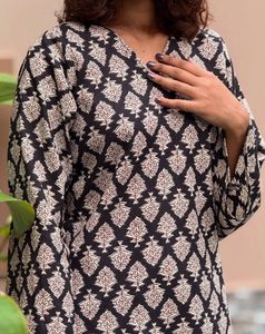 Pakistani Sleeve Short Kurti