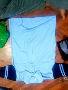pack off 5   t shirt multi colour m size