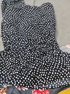 Chic Polka Dot V-Neck Dress