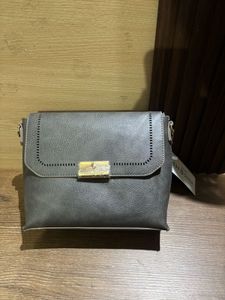 Chic Grey Crossbody Bag