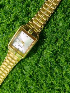 HMT analog watch