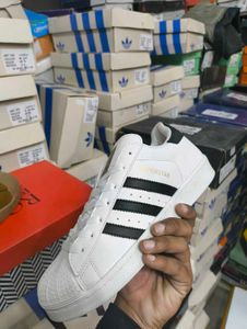 Adidas Superstar Sneakers