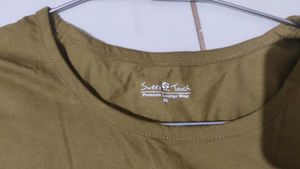 Graphic Print T-Shirt