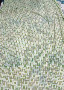 Cream and Green Dupatta (pack of 1)