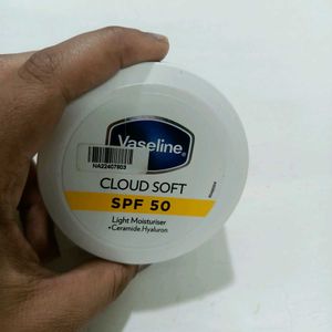 Vaseline Cloud Soft SPF 50 Moisturiser