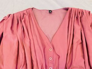Chic Pink Ruched Long Sleeve Top