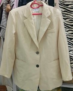Butter yellow 💛 Chic Cream Oversized Blazer