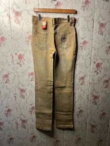 Beige Jeans with Stylish Pocket Details