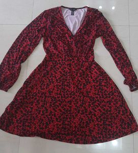 NEW IMPORTED - Red & Black Floral Print Midi Dress