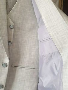 new 👌📣Classic Light Grey Blazer 3 pics