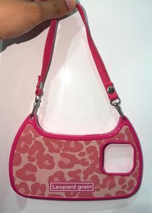 iPhone 14 pro Cute Leopard Print Case