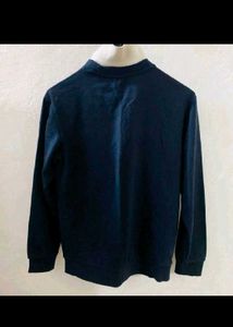 Casual Navy Blue Sweatshirt