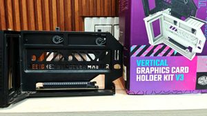 Cooler Master Vertical Graphics Card Holder Kit V3
