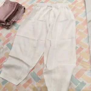 Embellished White Kurta and pent