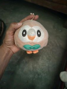 Pokemon Rowlet bag charm