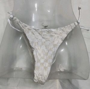 🔥 Textured White Bikini Bottoms