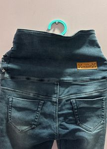 Distressed High-Waisted Jeans