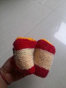 Woolen boot for baby size- 6 to 24 month
