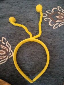 very trendy and beautifull hair band with combo